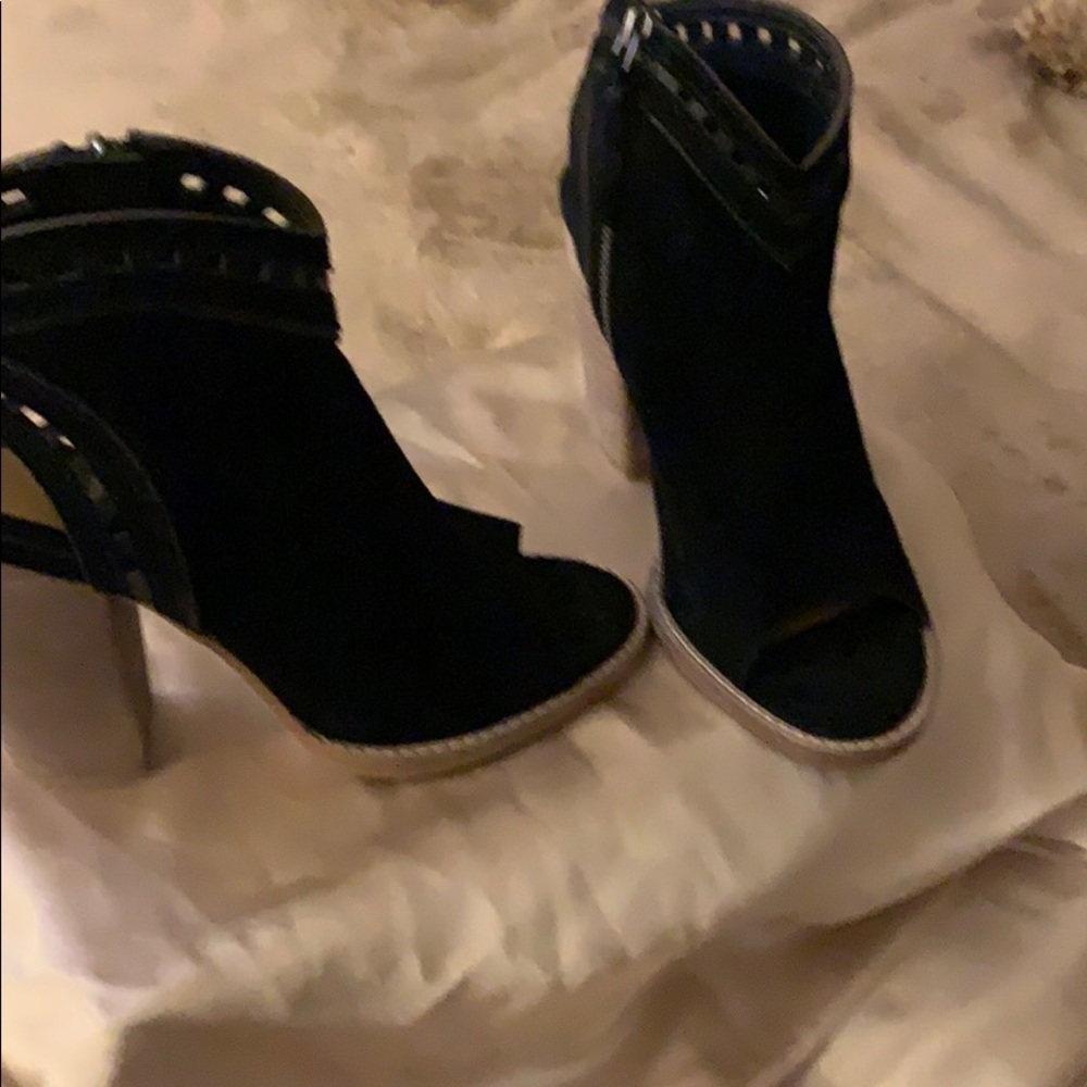 Dolce Vita Booties